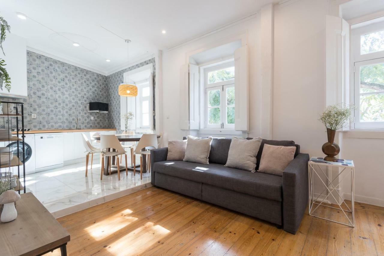 Alfama Tale Four-Bedroom Apartment W/ River View - By Lu Holidays Lisbon Bagian luar foto